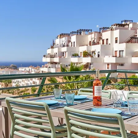 Apartamento 2-bedroom With Seaview