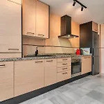 2-bedroom With Seaview Daire