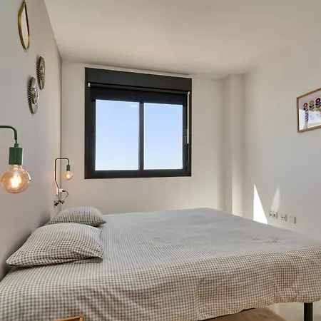 2-bedroom With Seaview * נרחה